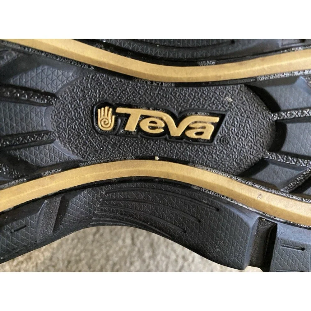 Teva Men's Forebay Hiking Sandal Brown Mesh Gorpcore Techwear Men’s Size 9